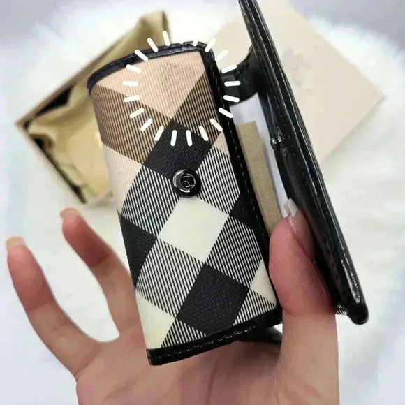 Burberry  Multi Nova Check Key Holder - Picture 9 of 16